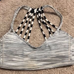 CLOSET CLEANOUT lulu sports bra